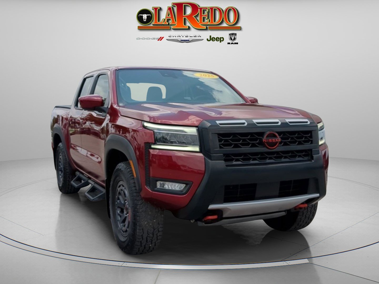 2025 Nissan Frontier PRO-4X photo 5