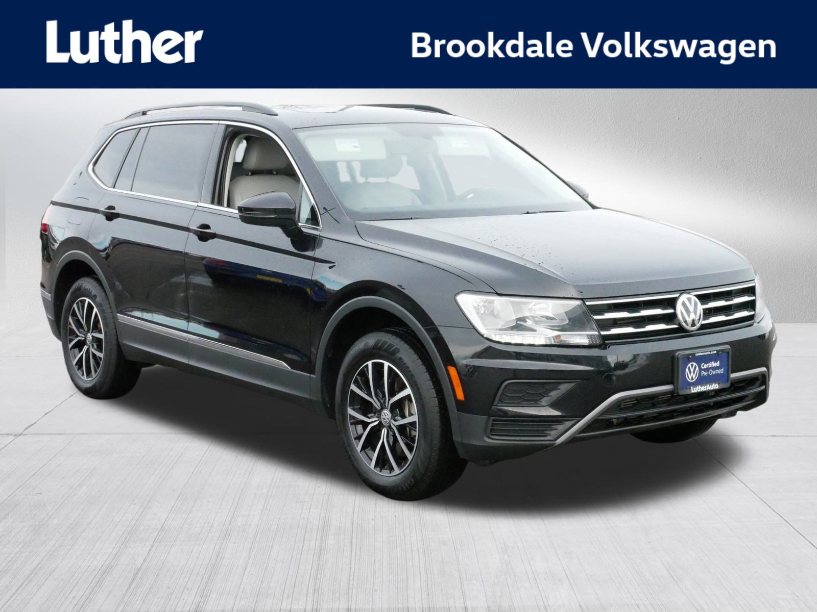 2021 Volkswagen Tiguan SE's photo