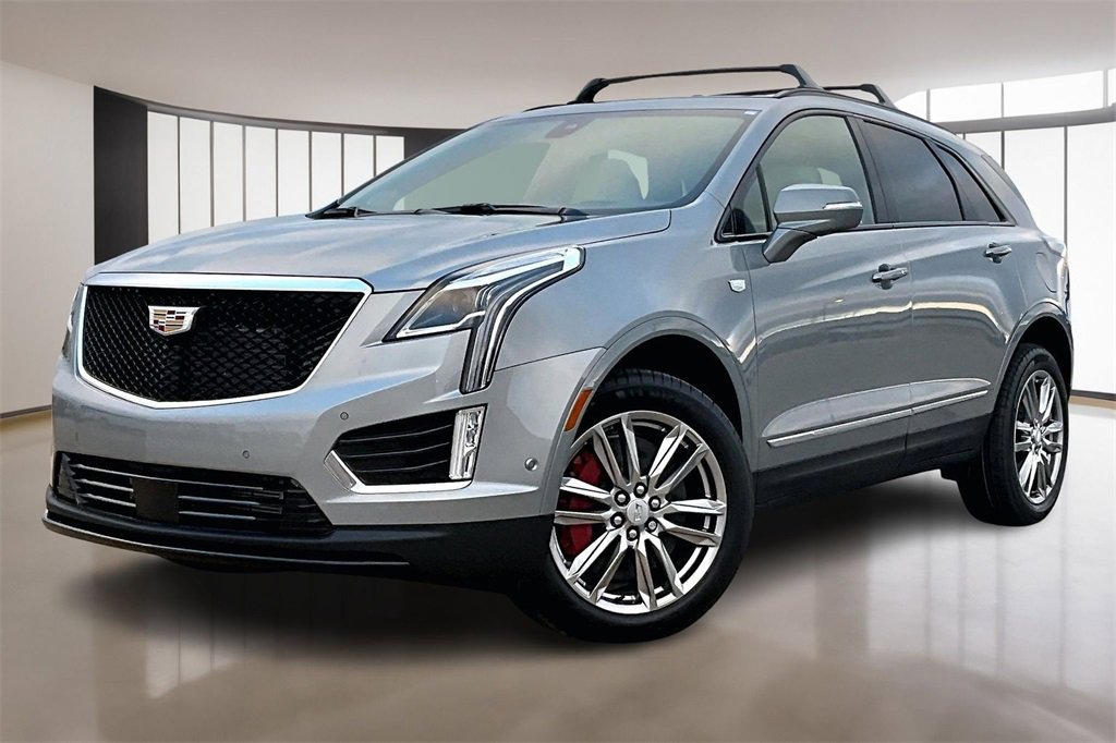 2026 Cadillac XT5 Sport's photo