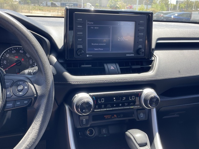 2022 Toyota RAV4 XLE photo 25