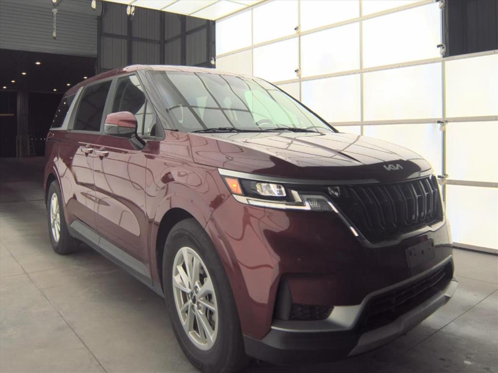 2024 Kia Carnival LX Seat Pkg's photo