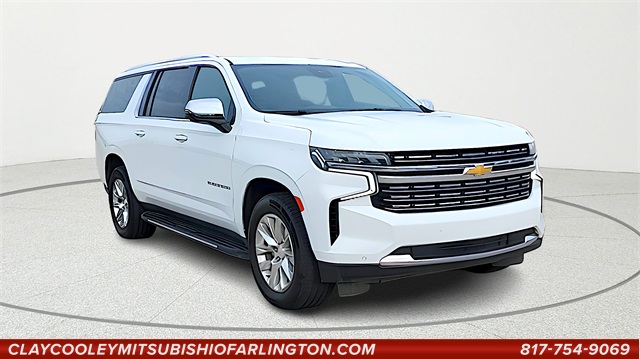 2023 Chevrolet Suburban Premier's photo