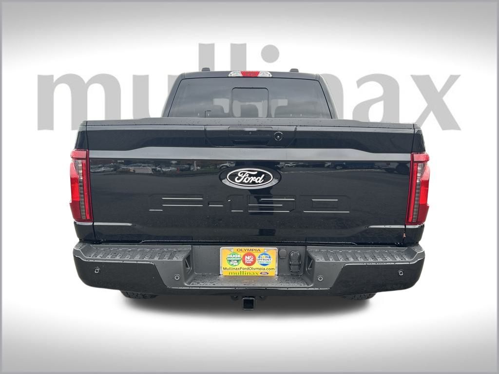 2025 Ford F-150 XLT photo 2