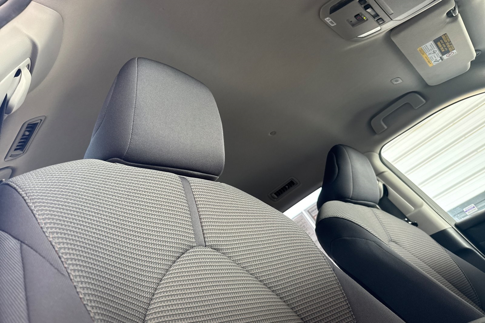 2024 Toyota Highlander LE photo 18