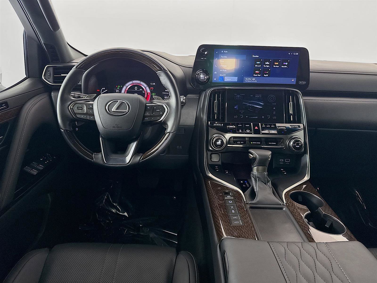 2023 Lexus LX 600 Ultra Luxury photo 22