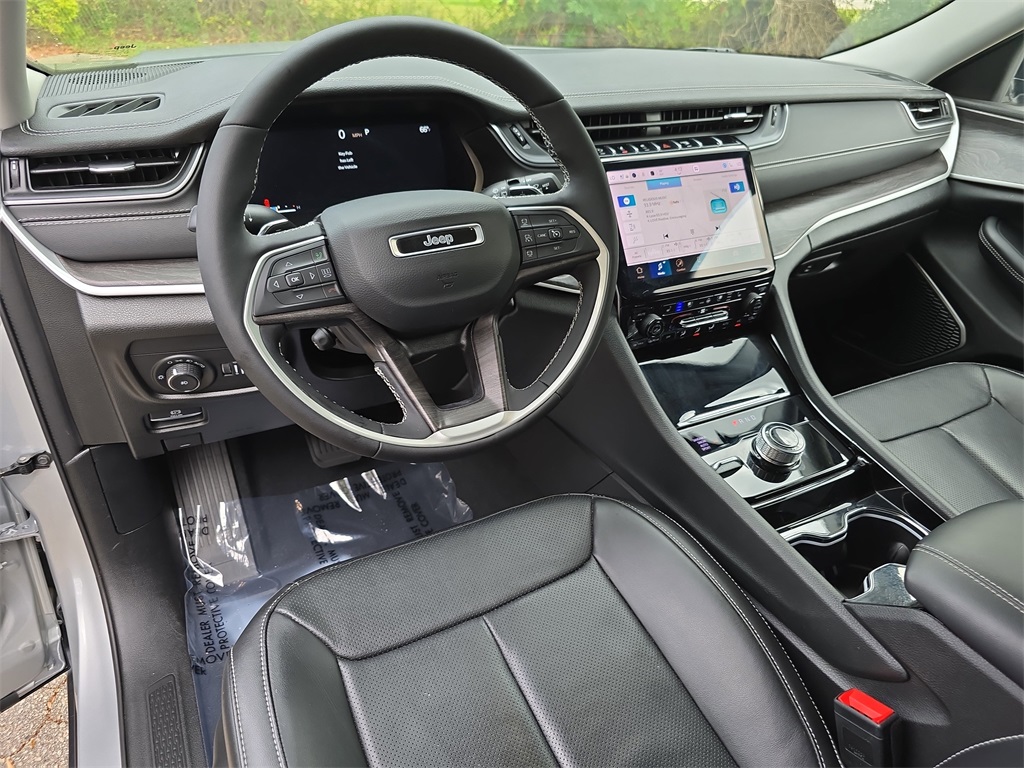 2023 Jeep Grand Cherokee Limited photo 16