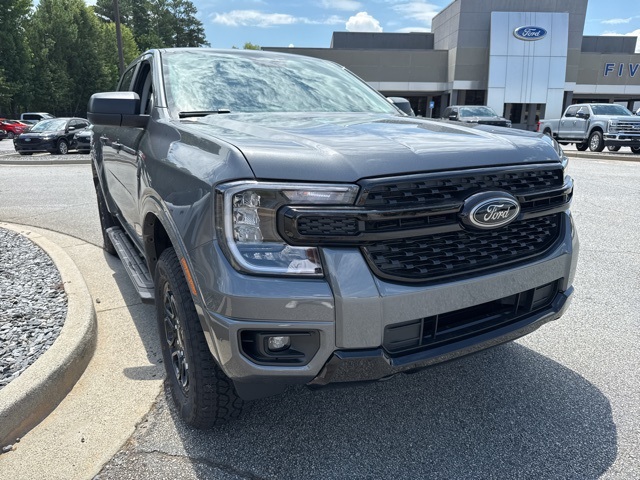 2025 Ford Ranger XLT photo 3