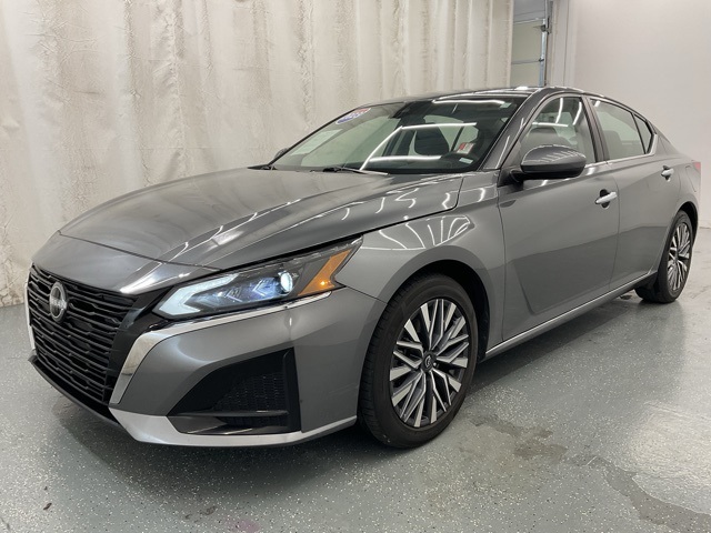 2023 Nissan Altima 2.5 SV photo 4