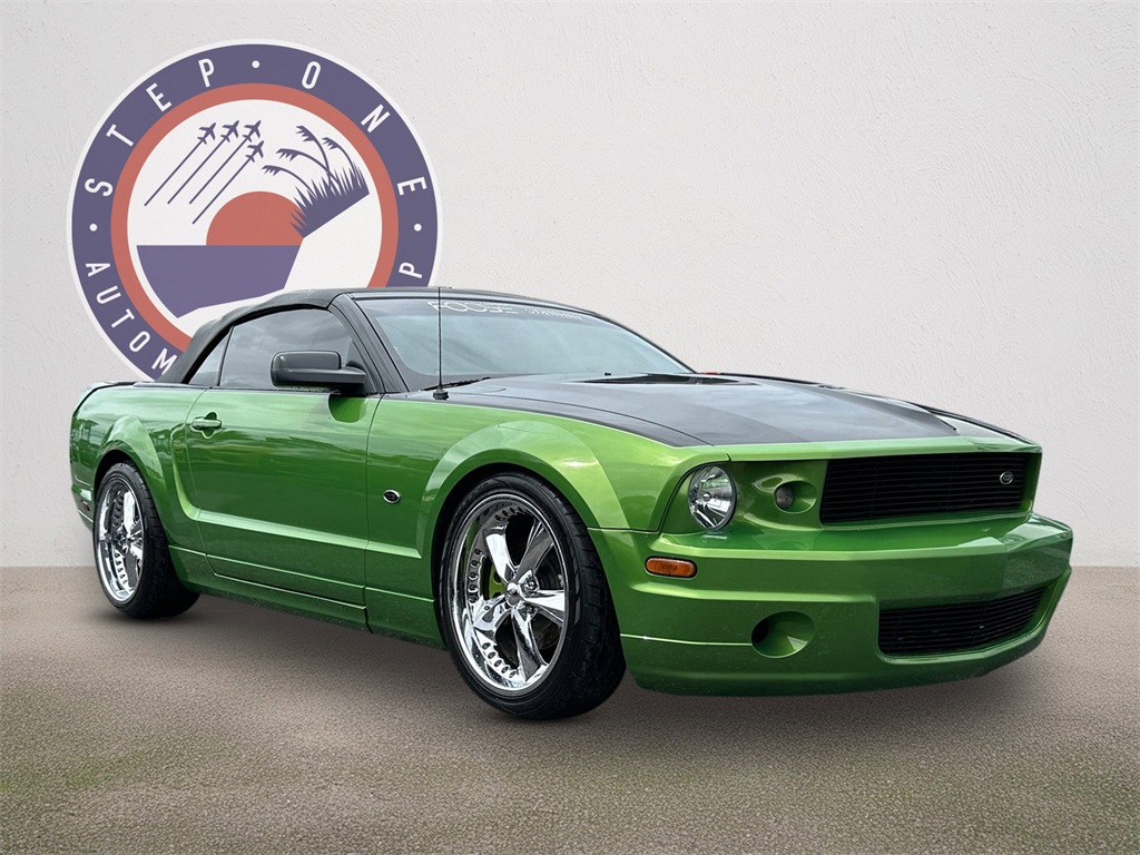 Used 2007 Ford Mustang GT Deluxe with VIN 1ZVFT85H475270423 for sale in Crestview, FL