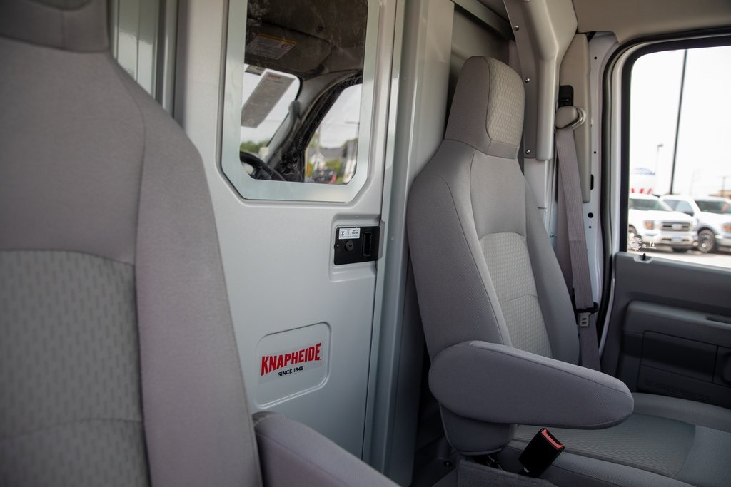 2026 Ford E-350 Base photo 34