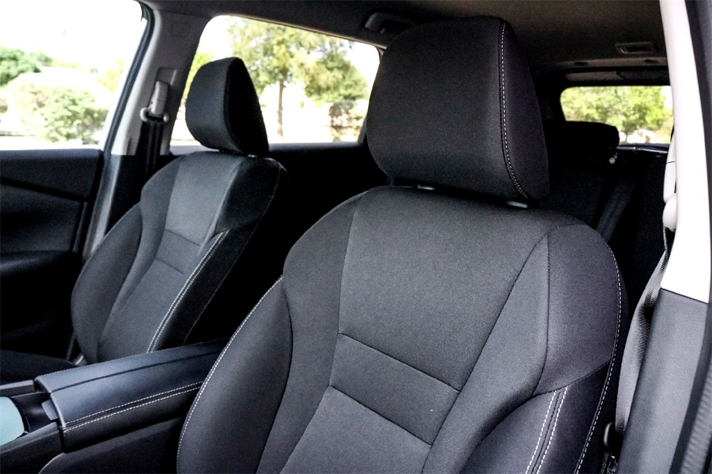 2025 Nissan Rogue S photo 10