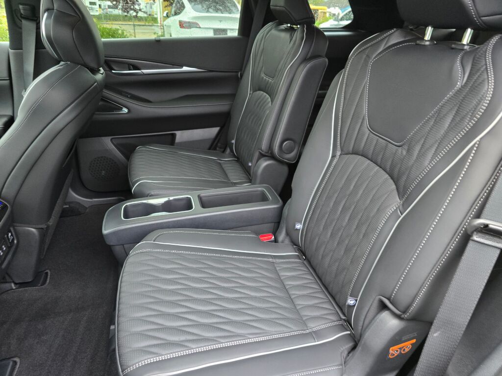 2026 Infiniti QX60 Autograph AWD photo 14