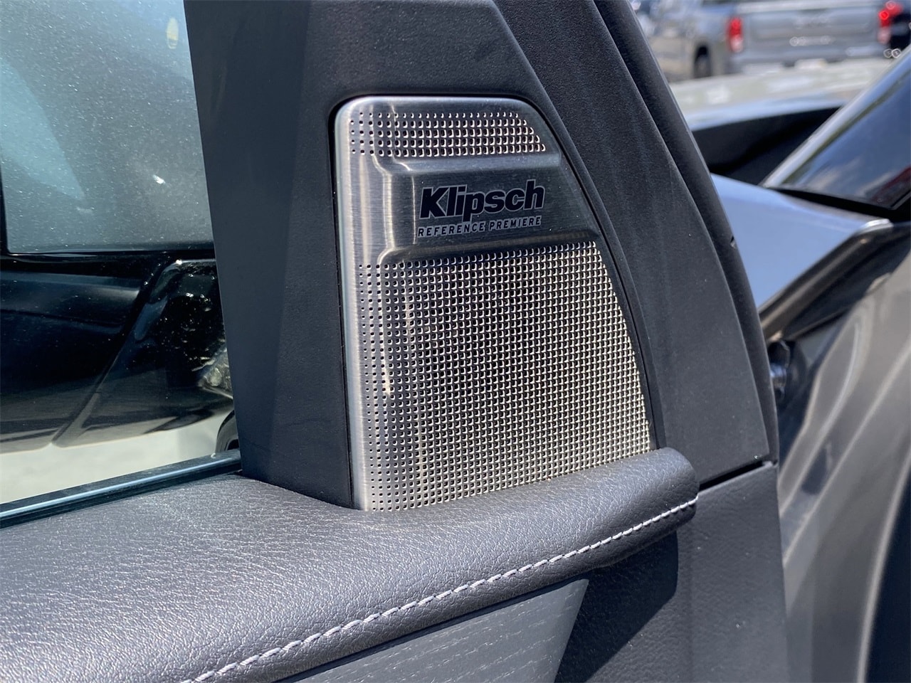 2025 Infiniti QX80 Sensory photo 23