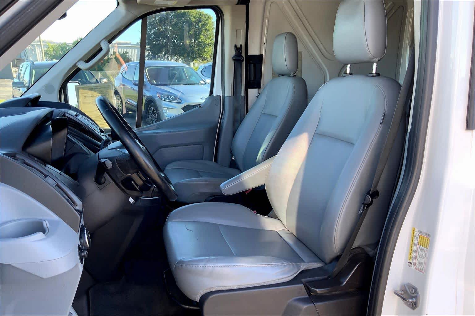 2016 Ford Transit Cargo photo 4