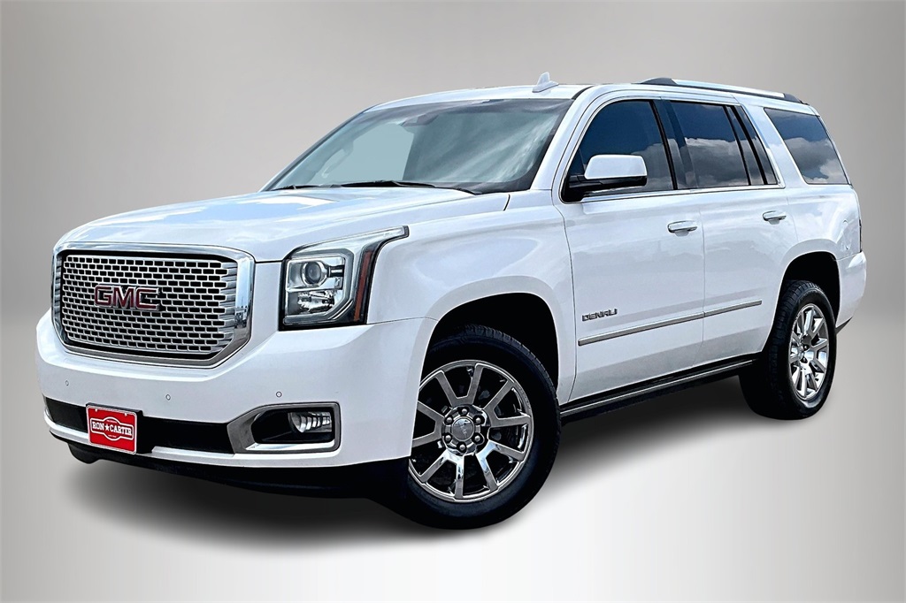 2017 Gmc Yukon Denali photo 2