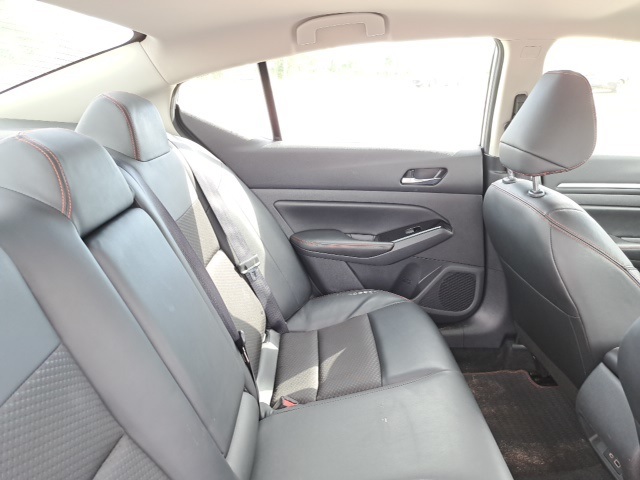 2024 Nissan Altima 2.5 SR photo 6