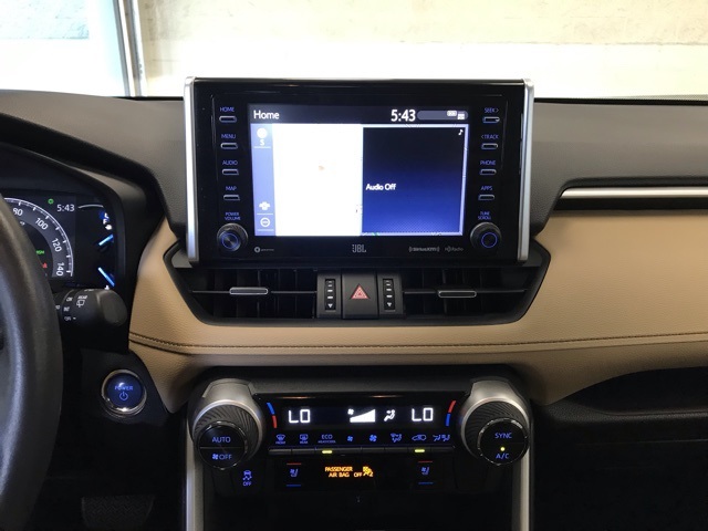2020 Toyota RAV4 Hybrid Limited photo 18