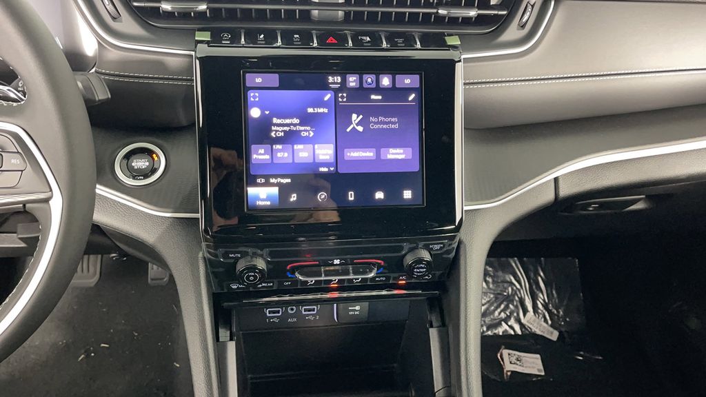 2025 Jeep Grand Cherokee Laredo X photo 16