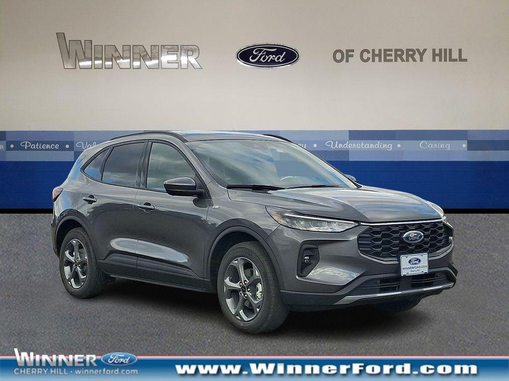 2026 Ford Escape ST-Line Select's photo
