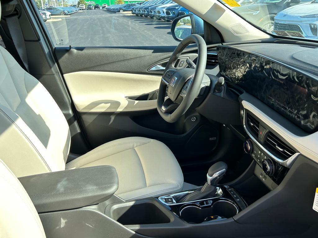 2026 Buick Encore GX Sport Touring photo 18