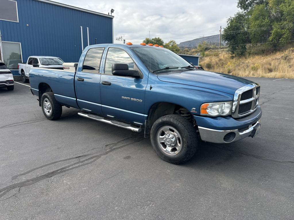 2005 Dodge Ram 3500 SLT photo 4