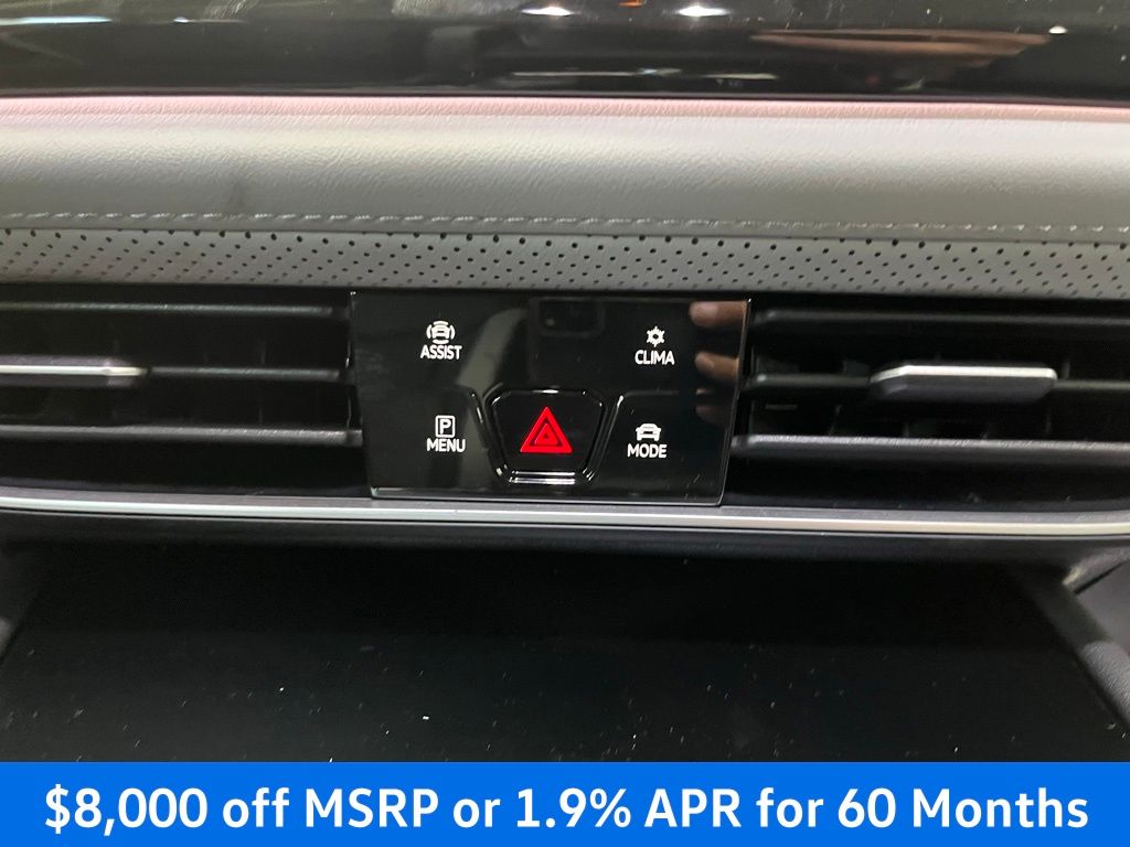 2025 Volkswagen Atlas Peak Edition SE photo 14