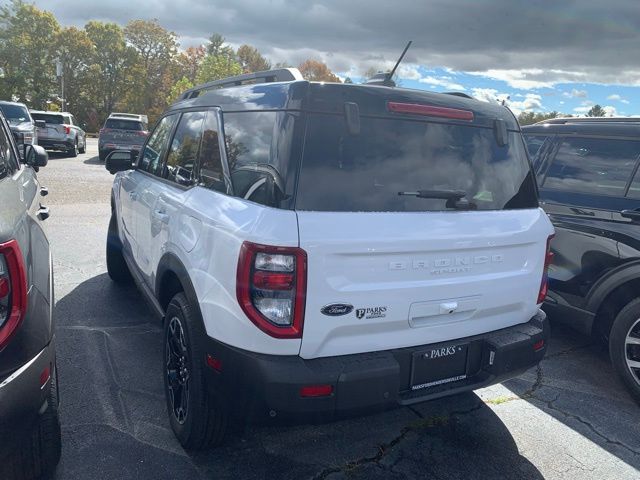 2025 Ford Bronco Sport Outer Banks photo 2