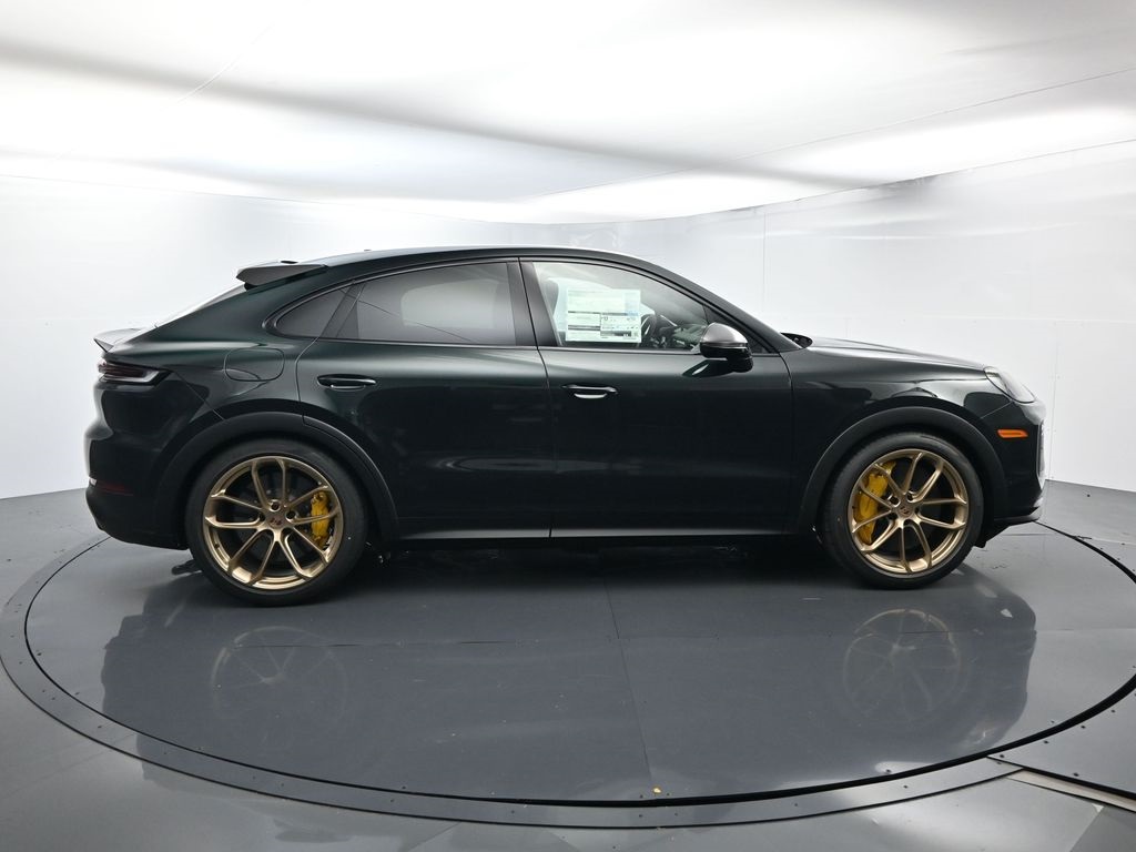 2026 Porsche Cayenne Turbo GT photo 14