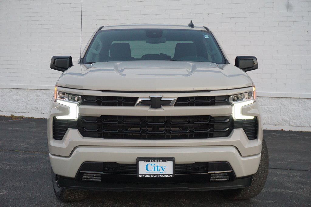 2026 Chevrolet Silverado 1500 RST photo 4