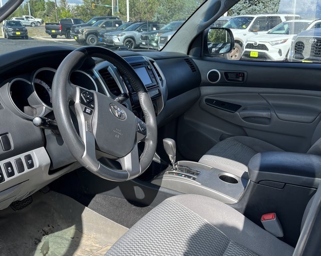 2014 Toyota Tacoma V6 Double Cab photo 5
