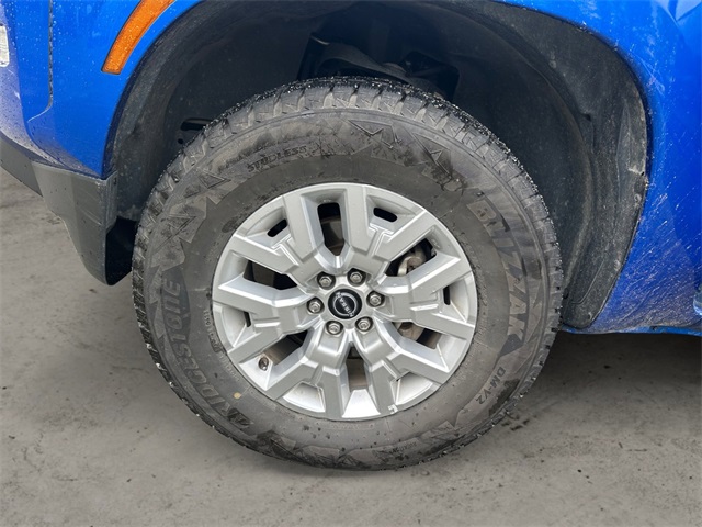 2024 Nissan Frontier SV photo 10