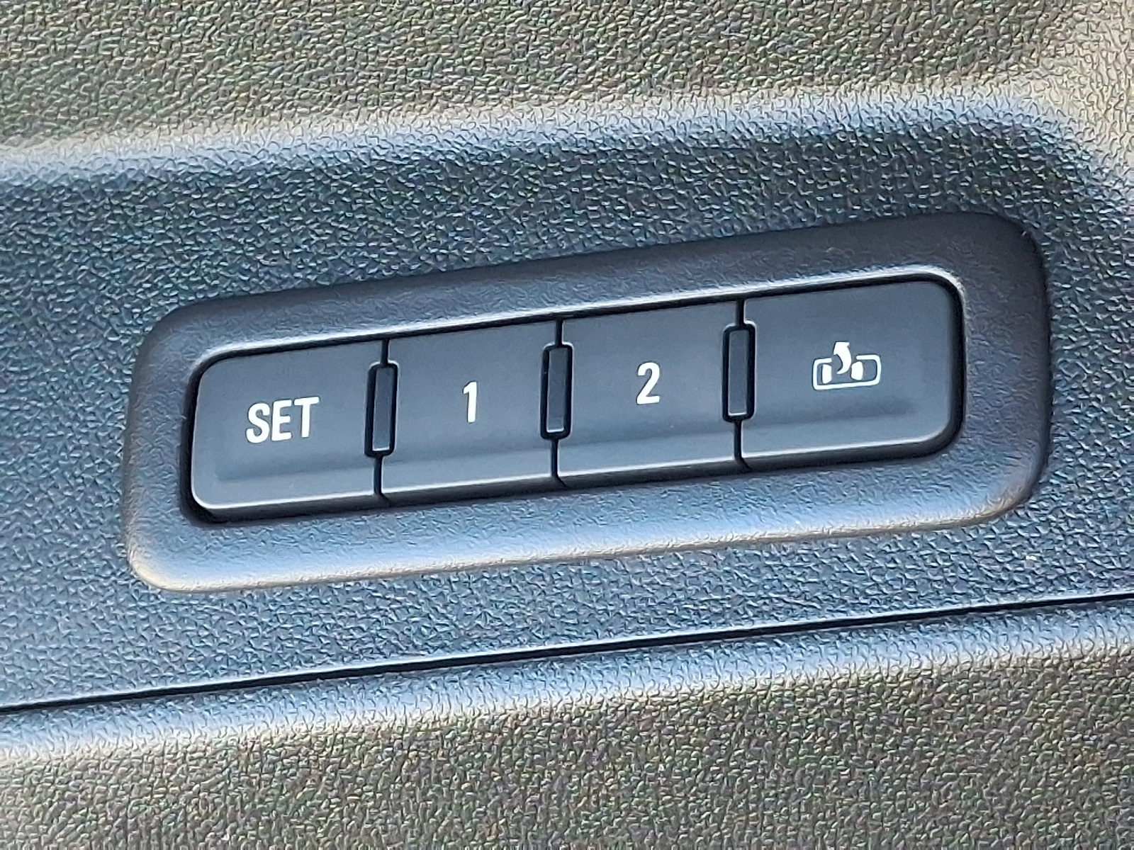 2019 Chevrolet Equinox Premier photo 26