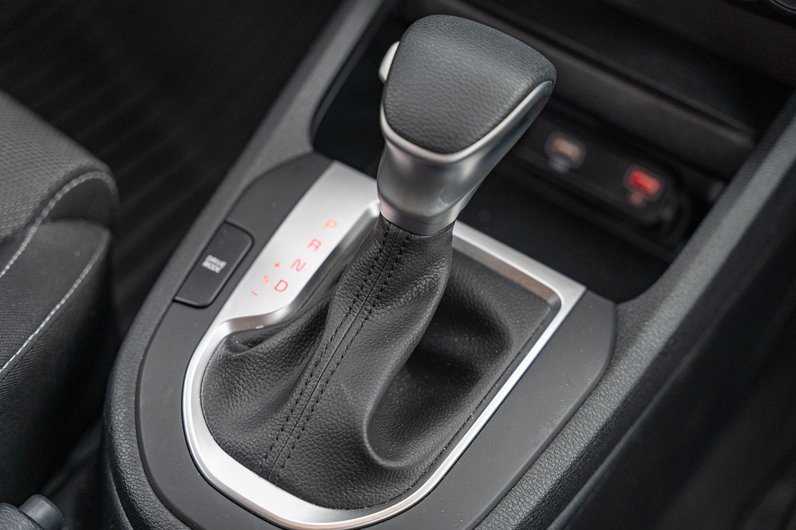 2024 Kia Forte LXS photo 26