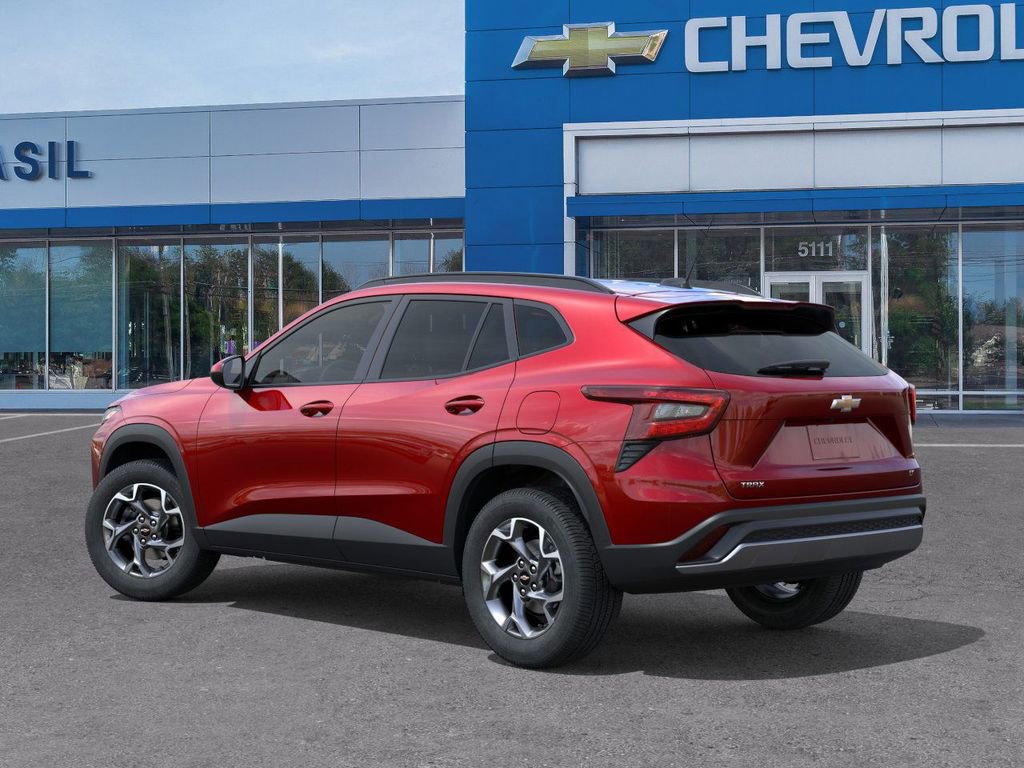 2026 Chevrolet Trax LT photo 3