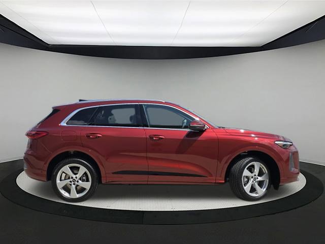 2025 Audi Q5 Premium Plus photo 8