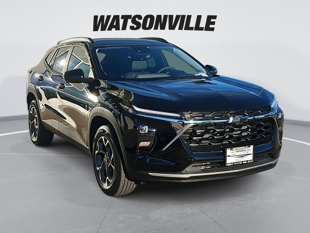2026 Chevrolet Trax LT's photo