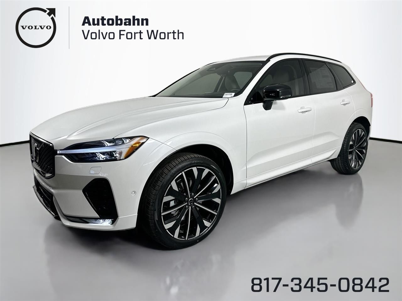 2026 Volvo XC60 Ultra's photo