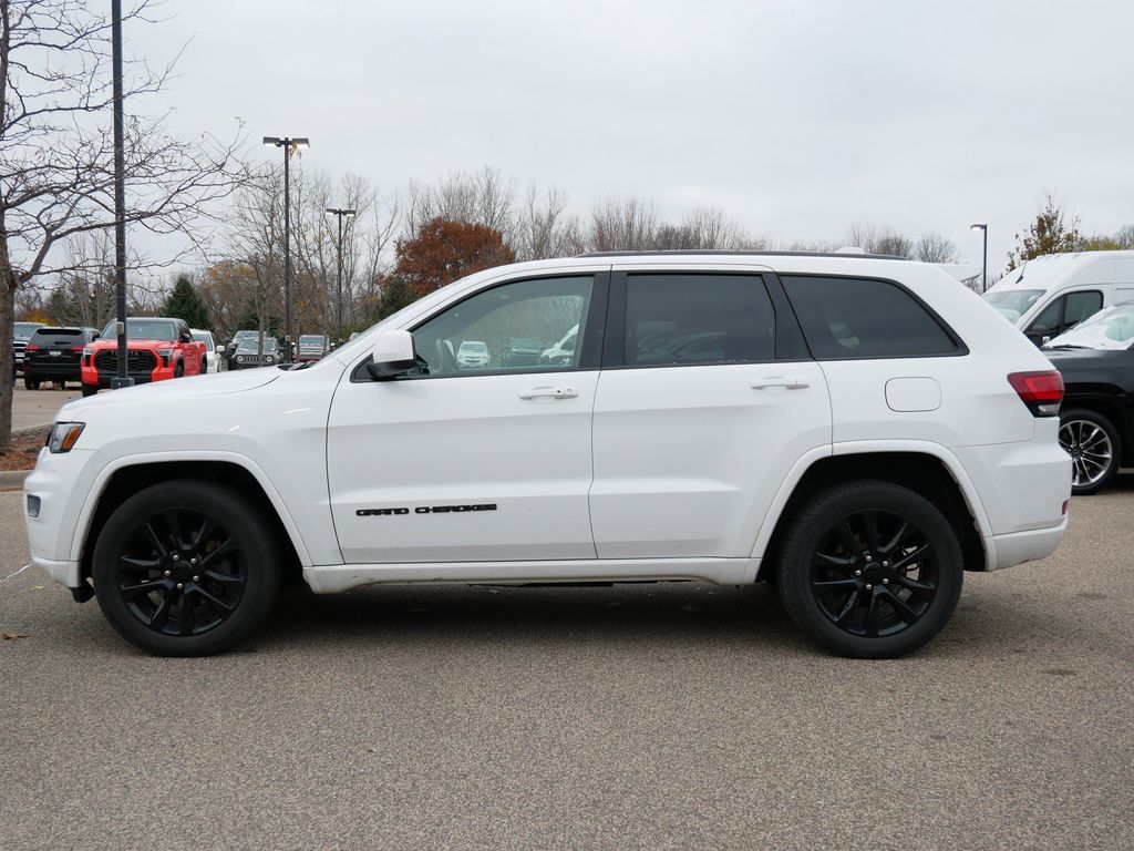 Used 2019 Jeep Grand Cherokee Altitude with VIN 1C4RJFAG8KC628845 for sale in Coon Rapids, Minnesota