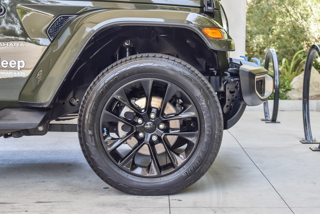 2022 Jeep Wrangler Unlimited Sahara 4xe photo 8