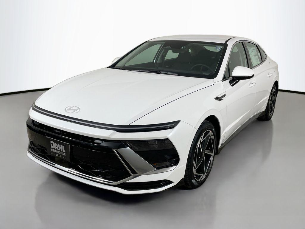 2026 Hyundai Sonata SEL Sport photo 3