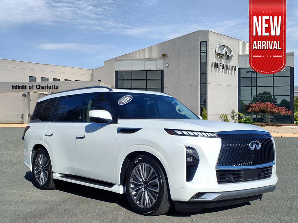 2025 INFINITI QX80