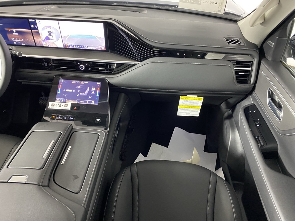 2026 Infiniti QX80 Pure photo 26