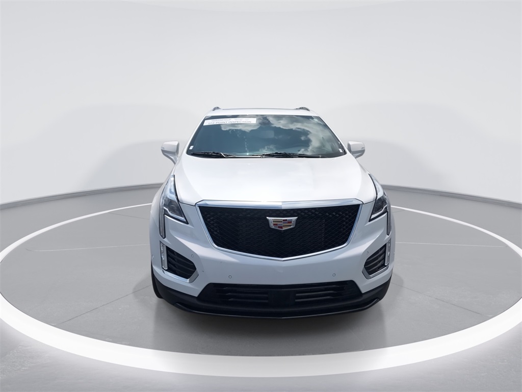 2021 Cadillac XT5 Sport photo 3