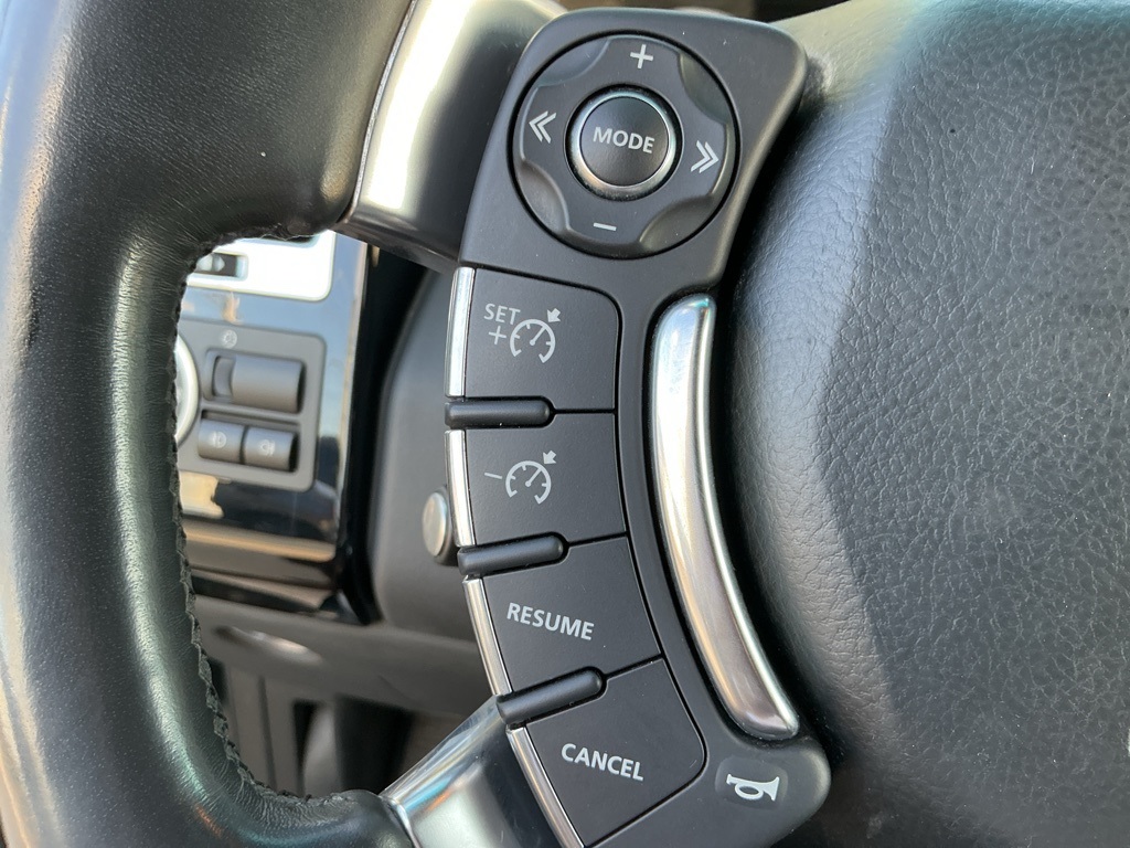 2012 Land Rover Range Rover HSE LUX photo 16