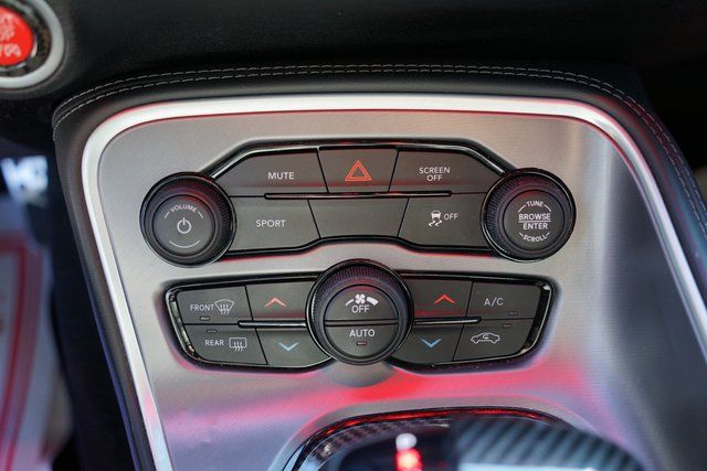 2020 DODGE CHALLENGER - Image 14