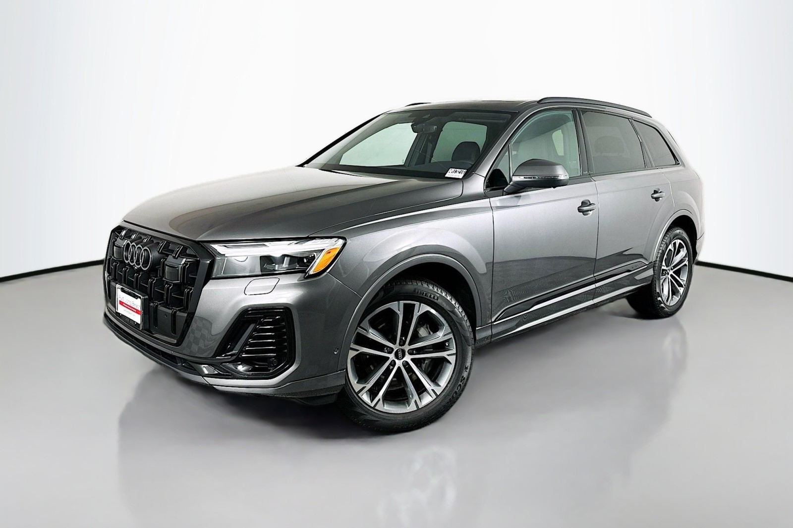 2026 Audi Q7 Premium's photo