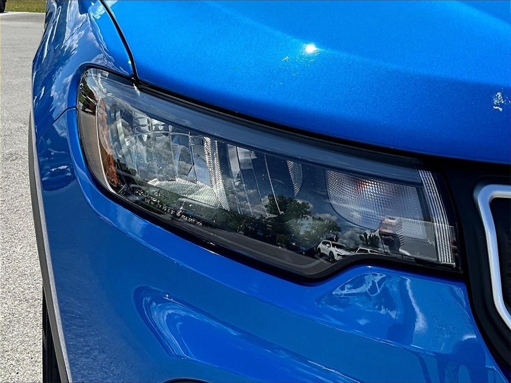 2022 Jeep Compass Latitude photo 29