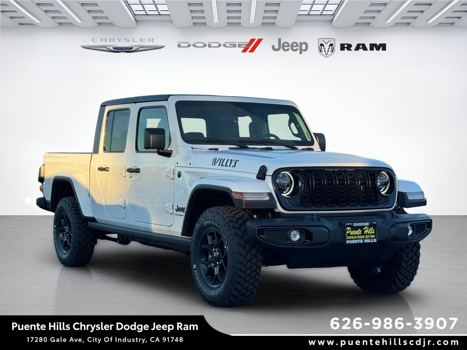 2025 Jeep Gladiator Willys's photo