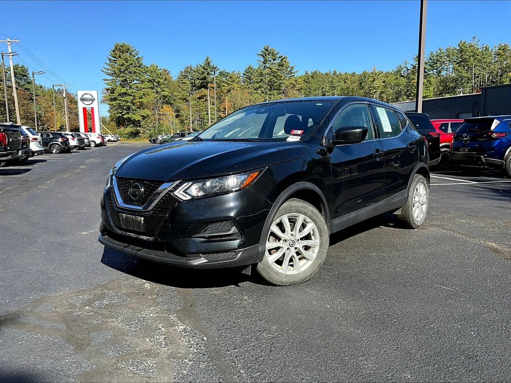 2021 Nissan Rogue Sport S photo 3