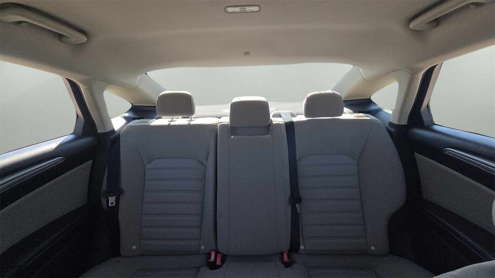 2018 Ford Fusion Hybrid S photo 13